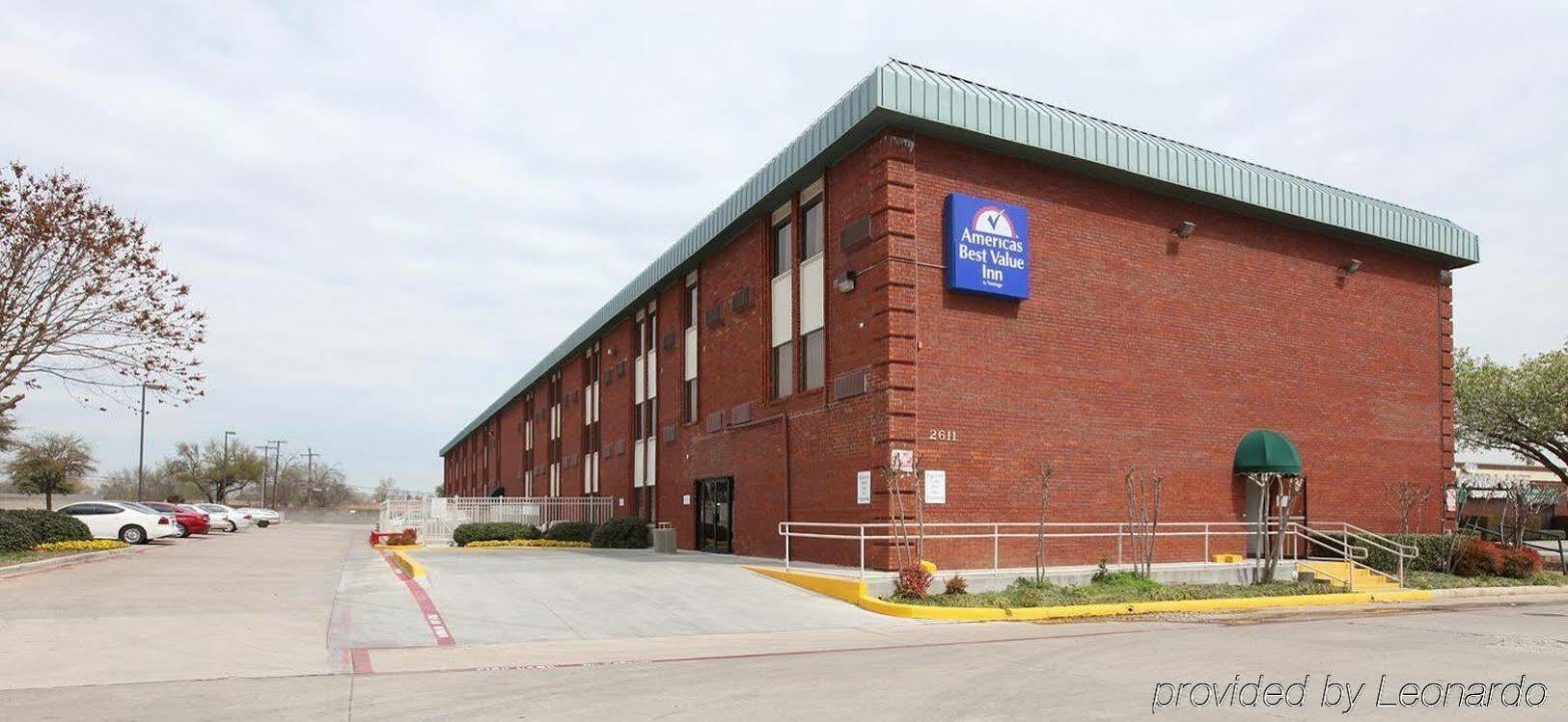 Oyo Hotel Irving Dfw Airport South Zewnętrze zdjęcie